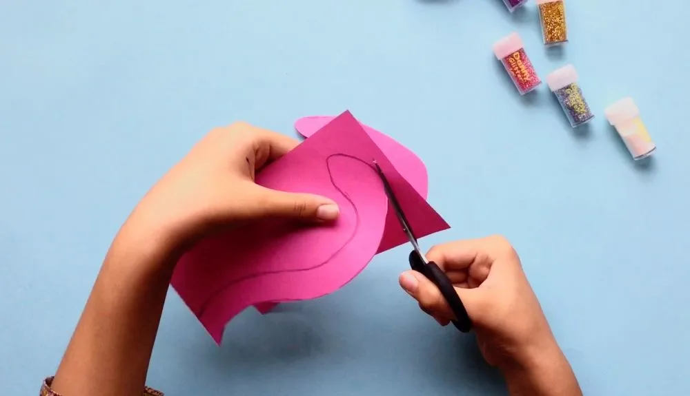 How to Make a Flamingo Birthday Card with Easy Steps (for Kids) Cut out shape