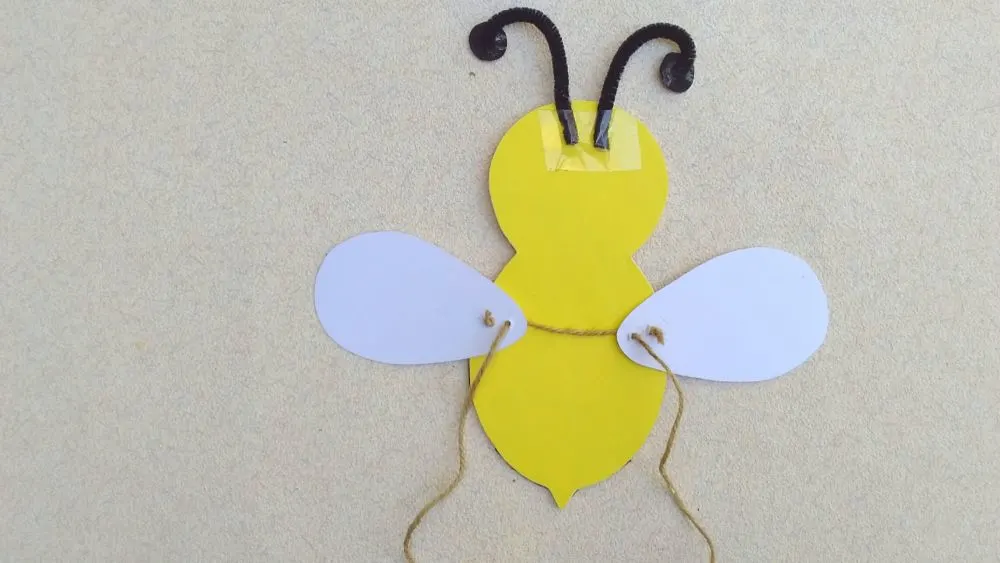 Flying-Honey-Bee-Craft-may27-page-9