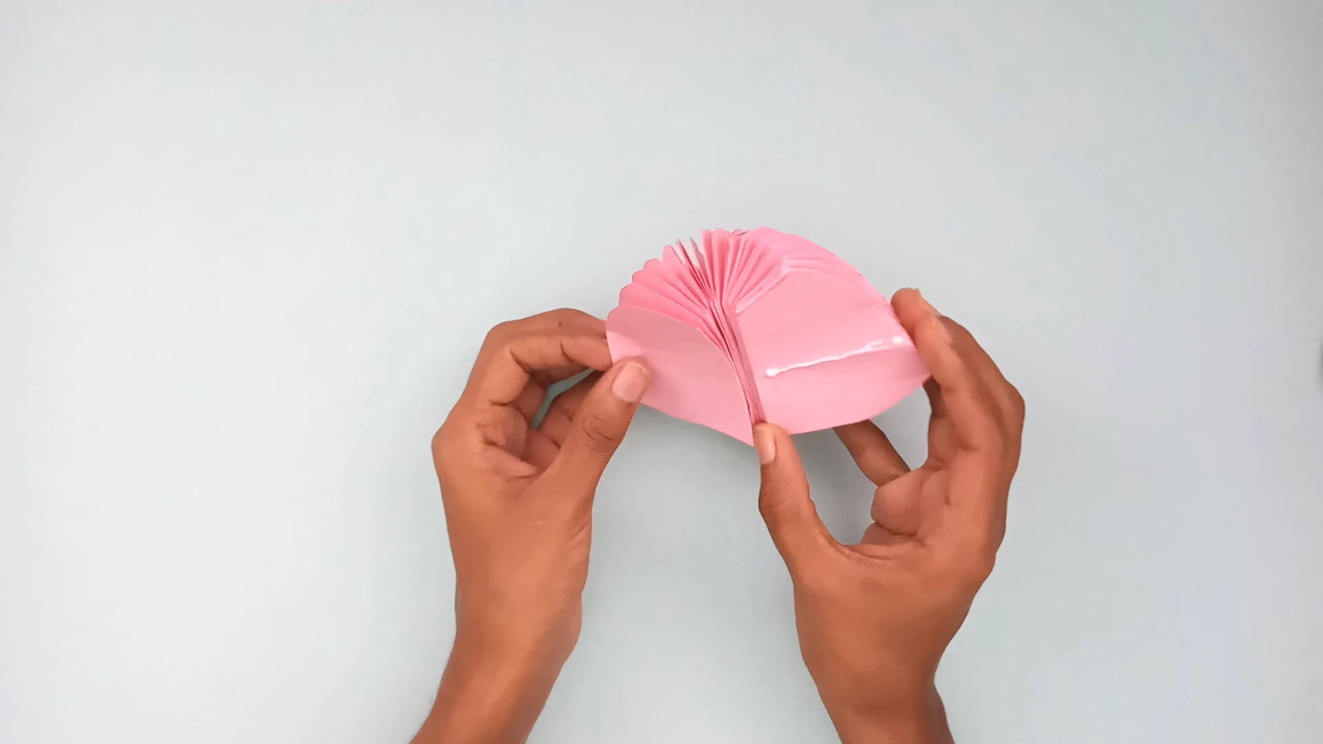 How to Make a Paper Doll Craft: 17 Easy Steps For Kids S13