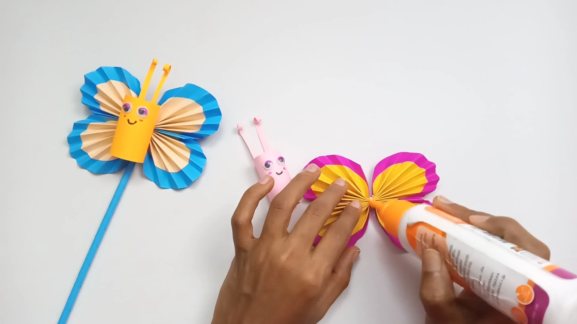 How to Make A Butterfly Craft: 16 Easy Steps for Kids 13