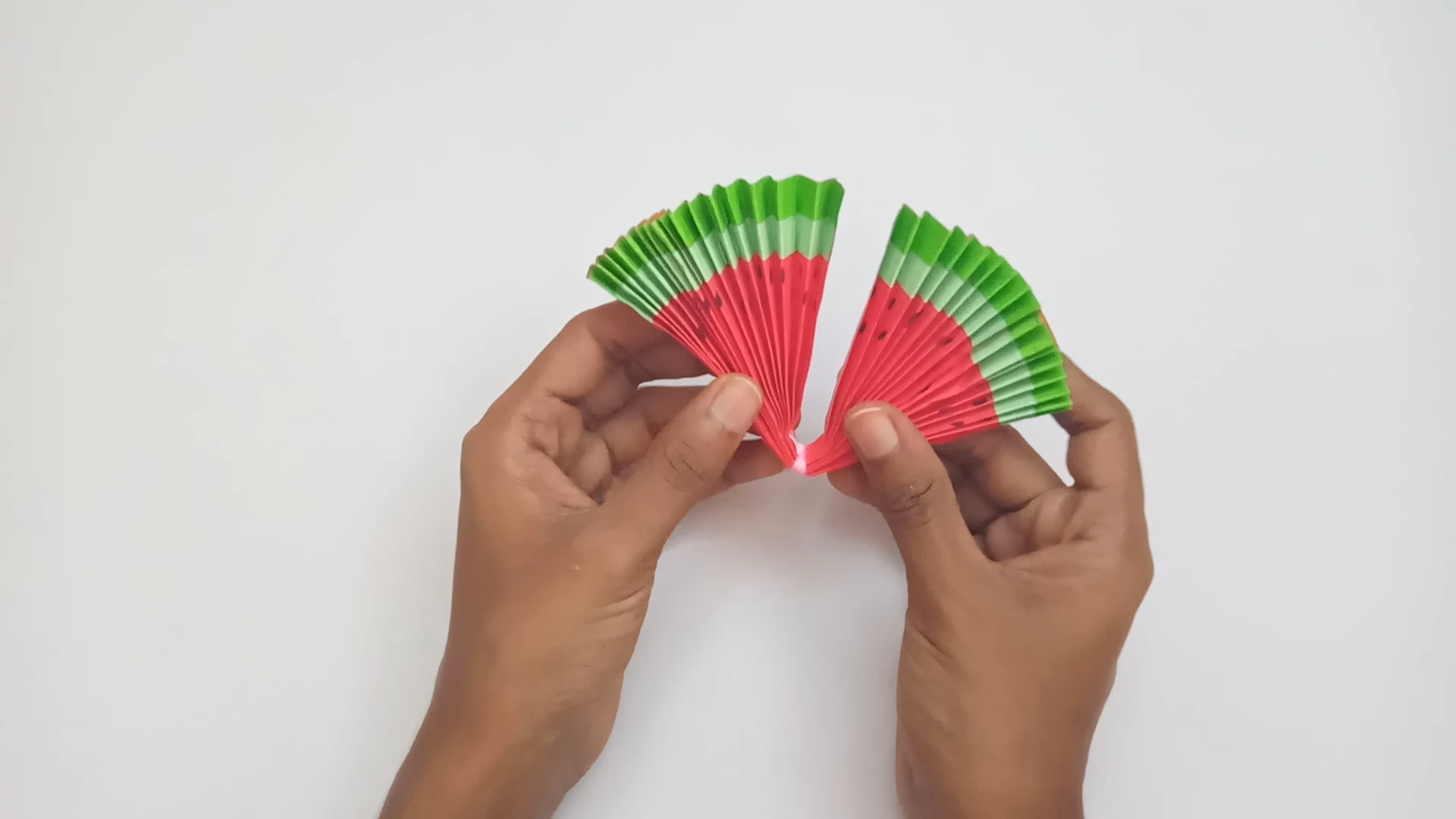 How to Craft a Watermelon Paper Fan with Easy Instructions 13