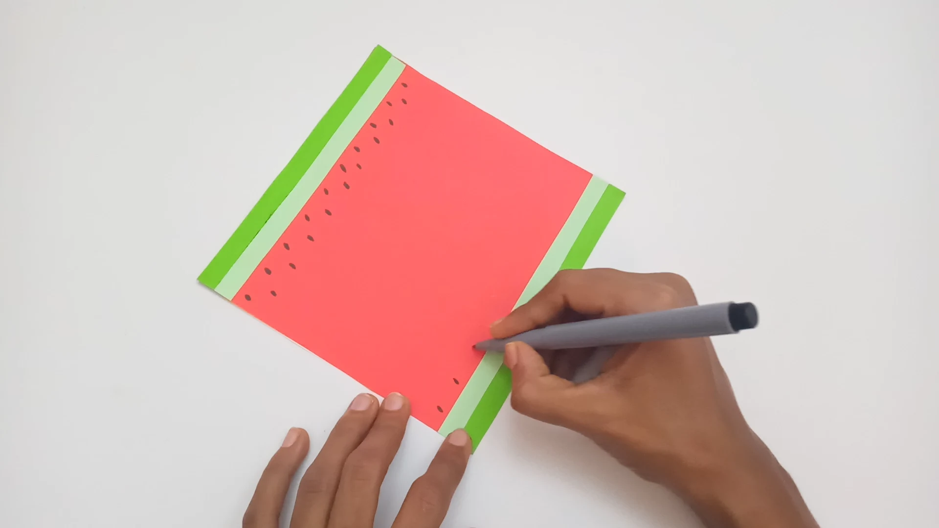 How to Craft a Watermelon Paper Fan with Easy Instructions 4