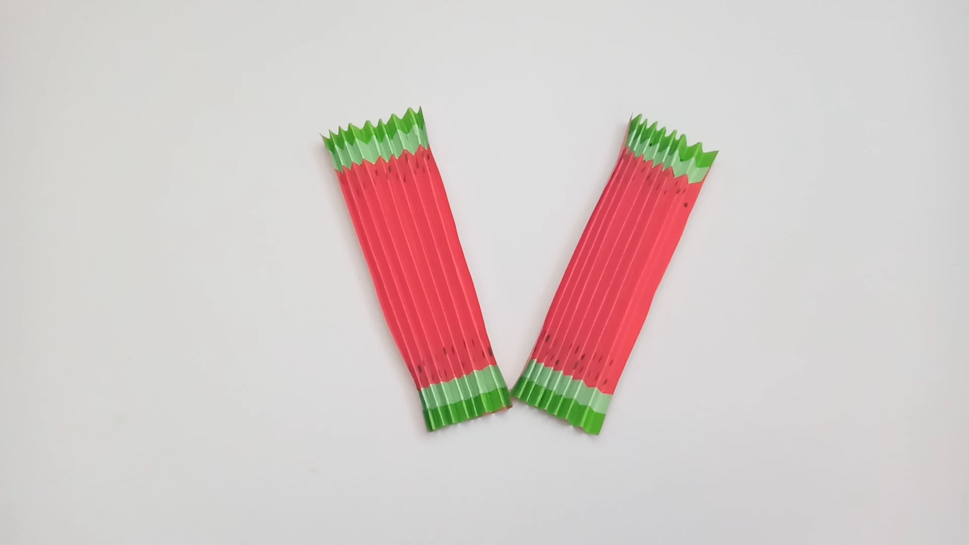 How to Craft a Watermelon Paper Fan with Easy Instructions 6