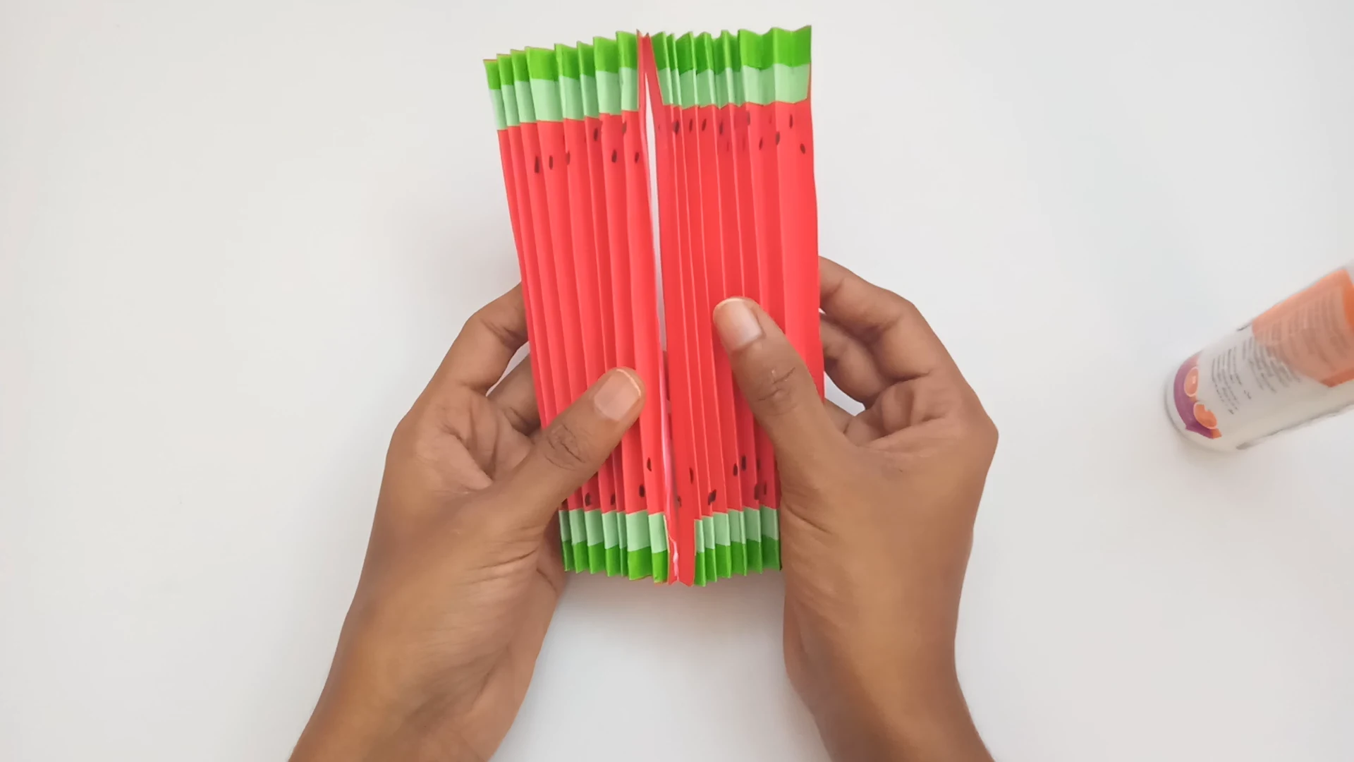 How to Craft a Watermelon Paper Fan with Easy Instructions 8