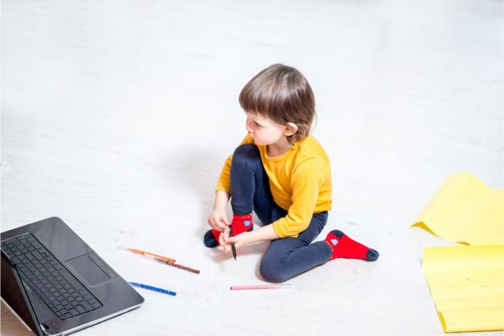 How to Teach Kids to Paint: An Easy Step-by-Step Guide