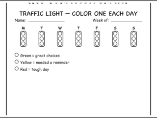 Traffic light behavior chart, color one light green yellow or red each day, free printable